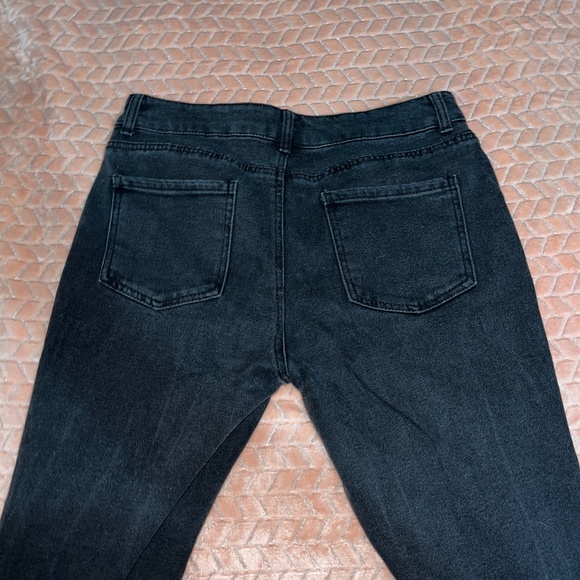 Black Ripped Jeans Wonderly Belk Size 14 Regular Straight Leg Distressed Pants - Picture 12 of 12